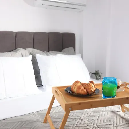 Milou 40 Downtown Apartment *